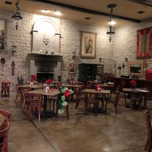 Tasting room vibes at Baily Winery in Temecula 