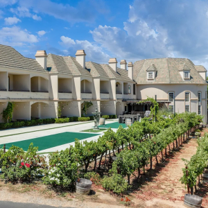 The Inn at Churon Winery Outside