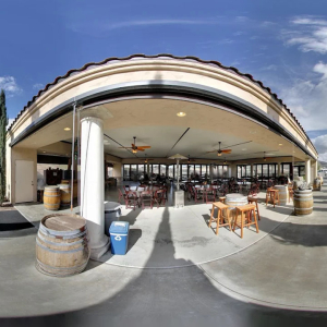 The main tasting area at Oak Mountain Winery Temecula
