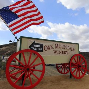 The iconic wagon at the entrance of the winery at Oak Mountain Winery Temecula